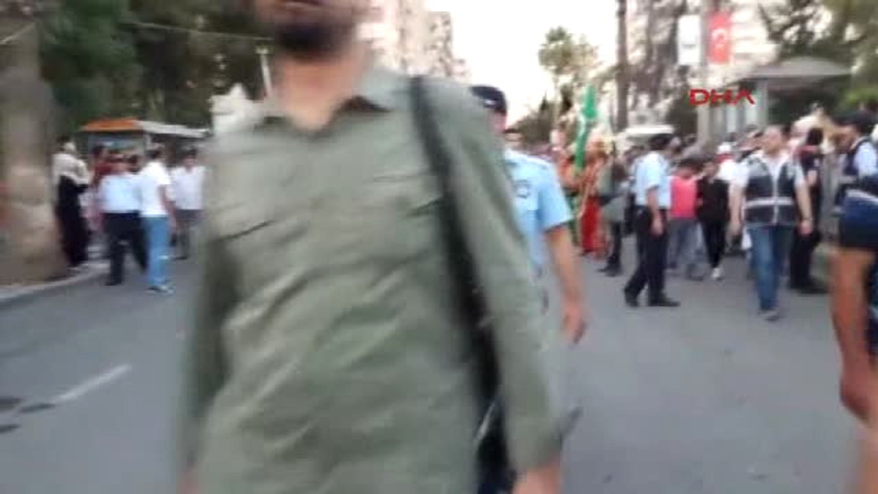 Şanlıurfalılar Mehter Eşliğinde Yürüdü