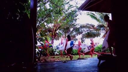 GIRLS  SURFING SO GOOD