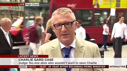 Man gets hit by a bus during live TV report outside High Court.