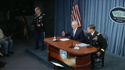 ماتيس: أزمة الخليج لم تؤثر على العمليات بقاعدة العديد