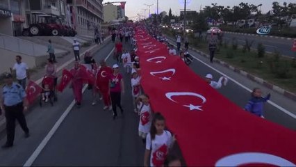 Bilecik'te Binlerce Kişi Cumhuriyet Meydanına Akın Etti