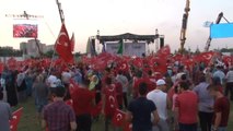 On Binlerce Adanalı 15 Temmuz Demokrasi Nöbeti Tutuyor