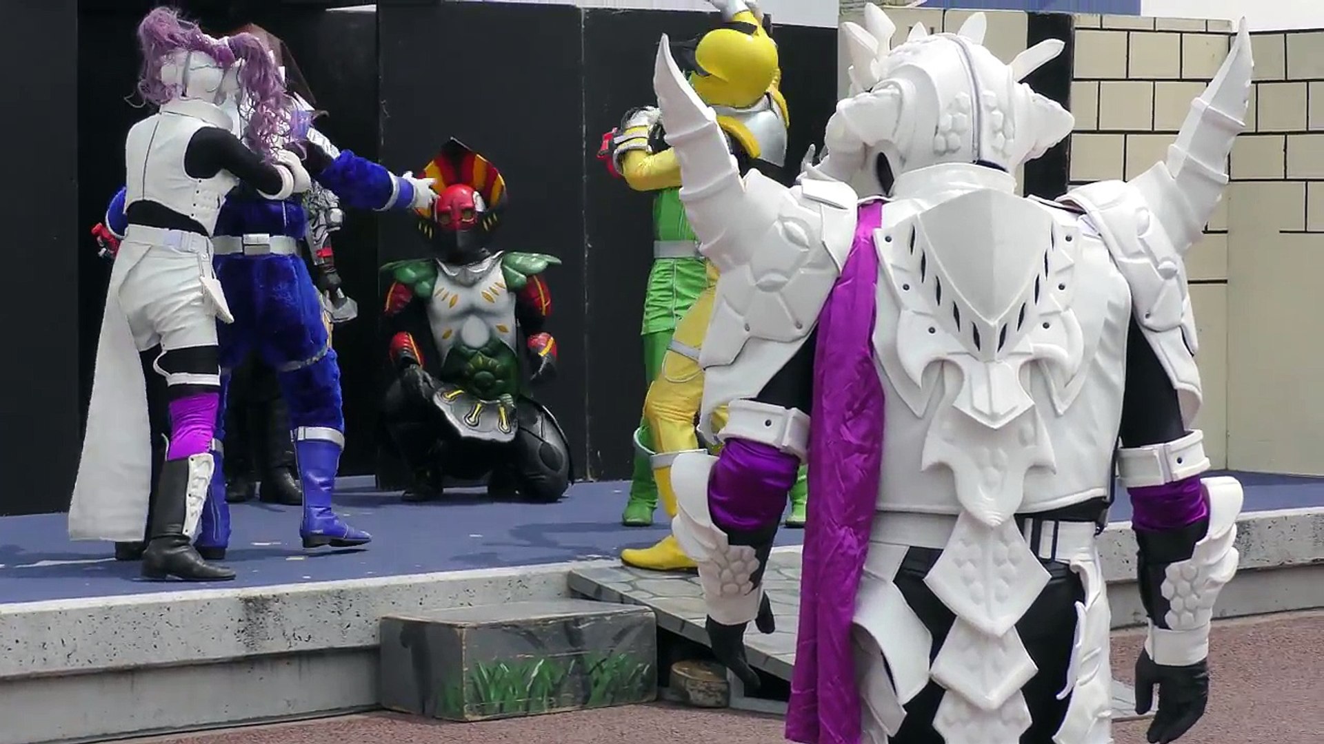 宇宙戦隊キュウレンジャー ショー 何でも操るジャクマストーンで大ピンチ Uchu Sentai Kyuranger Power Rangers 動画 Dailymotion