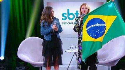 Entrevista da atriz Angelique Boyer faz sucesso na internet