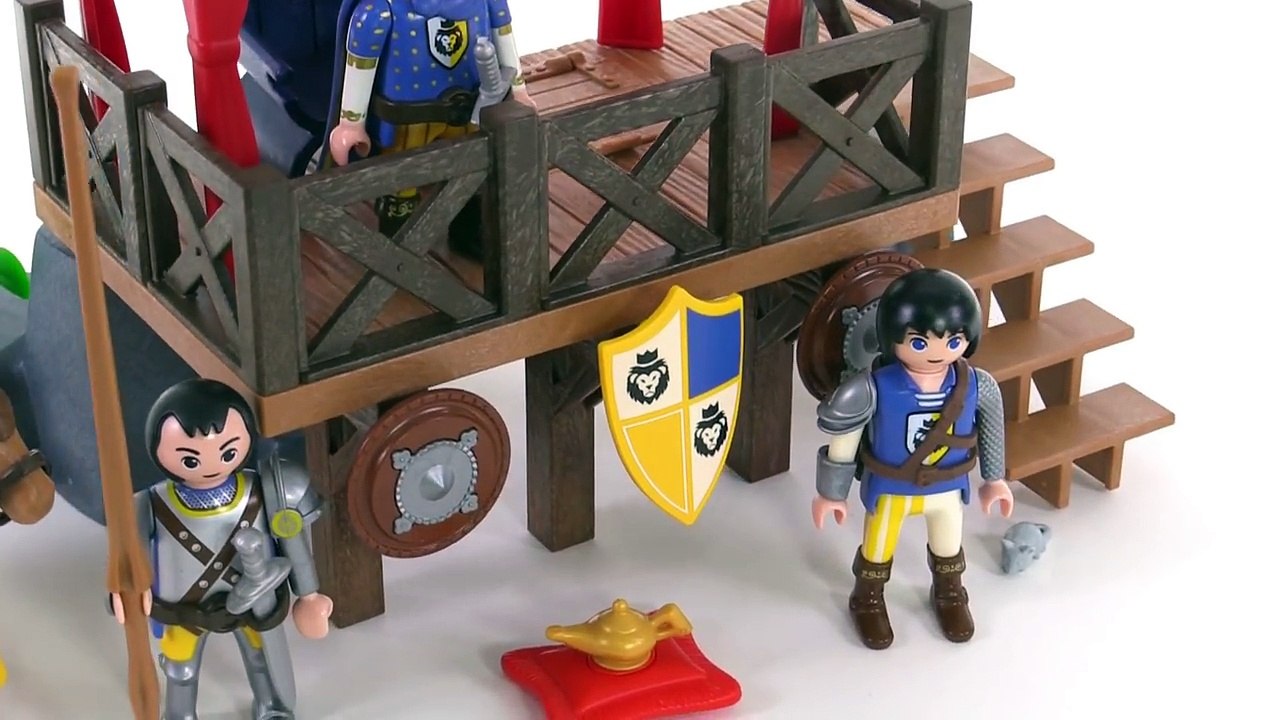 Examen avec Playmobil super 4 tribune royale alex 6695