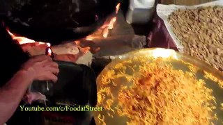 Indian Street Food of Kolkata - Aloo Bhujia (Potato Sev) Snacks -- FoodatStreet