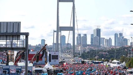 15 Temmuz Şehitler Köprüsü Trafiğe Açıldı, Metrobüs Seferleri Normale Döndü