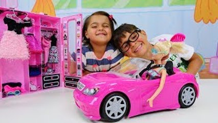 #FındıkAilesi – Mikail baba #Barbie oynuyor  Barbie giydirme oyunu. #BarbieArabası oyna