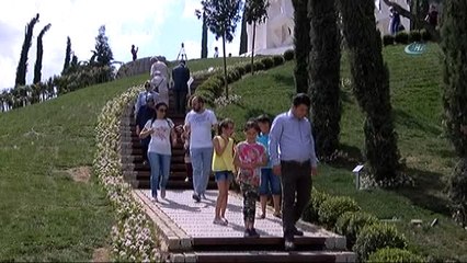 Şehitler Anıtı'na Vatandaşlardan Büyük İlgi