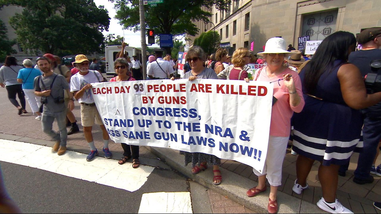 US gun lobby NRA faces criticism