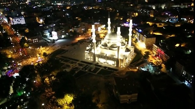 15 Temmuz'un Yıl Dönümünde Tüm Camilerde Selalar Okundu