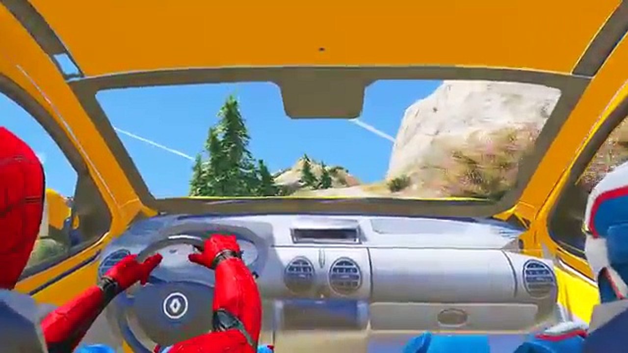 Şimşek McQueen ve Örümcek Adam Sevilen Minivan Araba İle (Çizgi Film Tadında Türkçe Dublaj