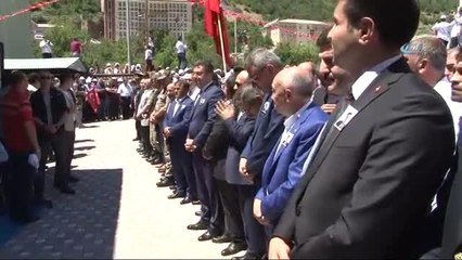 Şehit Öğretmen Son Yolculuğuna Uğurlanıyor