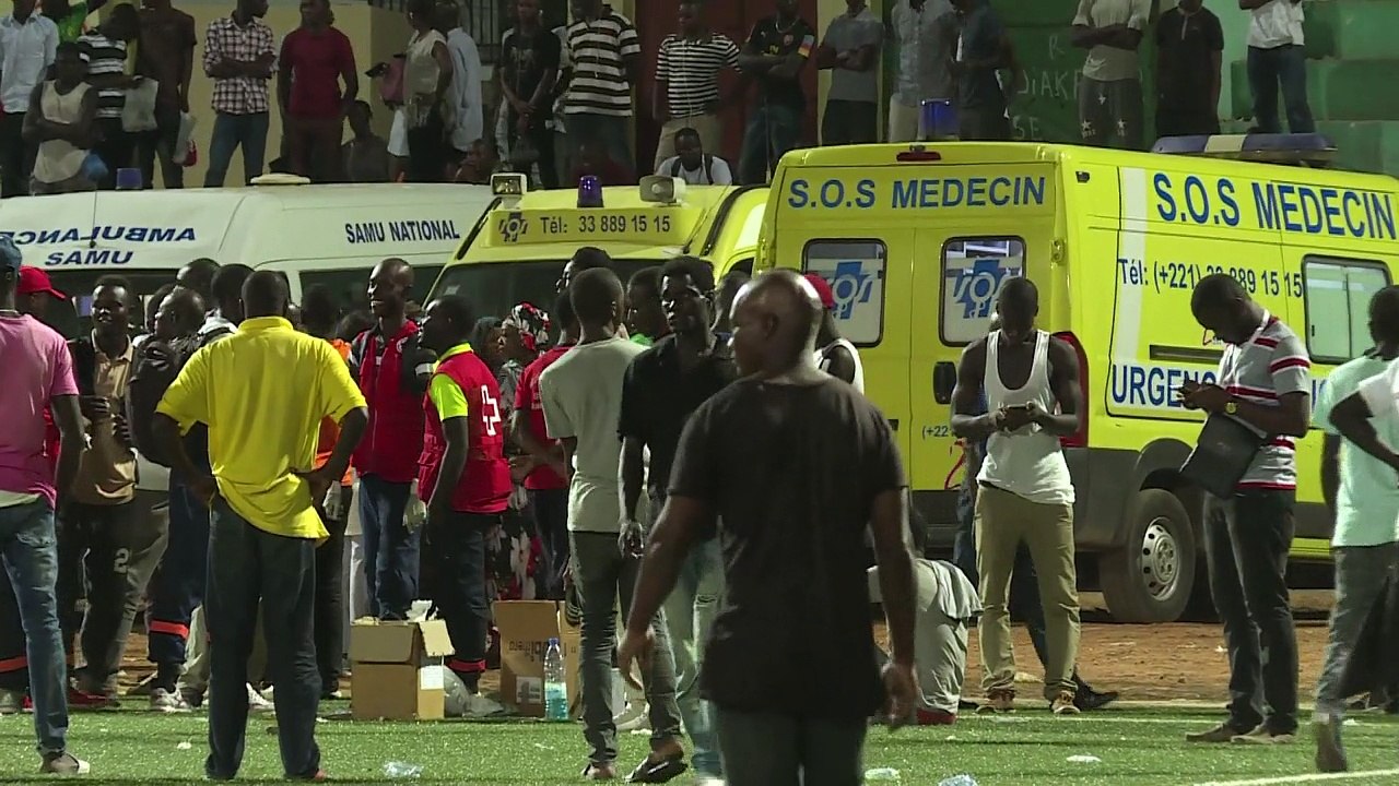 Tote bei Massenpanik in Fußballstadion im Senegal
