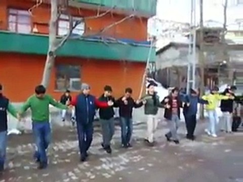 HÜDAYDA Akçakese köyünde. Haluk Balaban Arşiv.