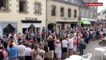 Pont-l'Abbé. Le défilé des Brodeuses