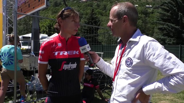 Hautes-Alpes : Edwige Pitel, première femme de l'Etape du Tour, se classe 58e au général