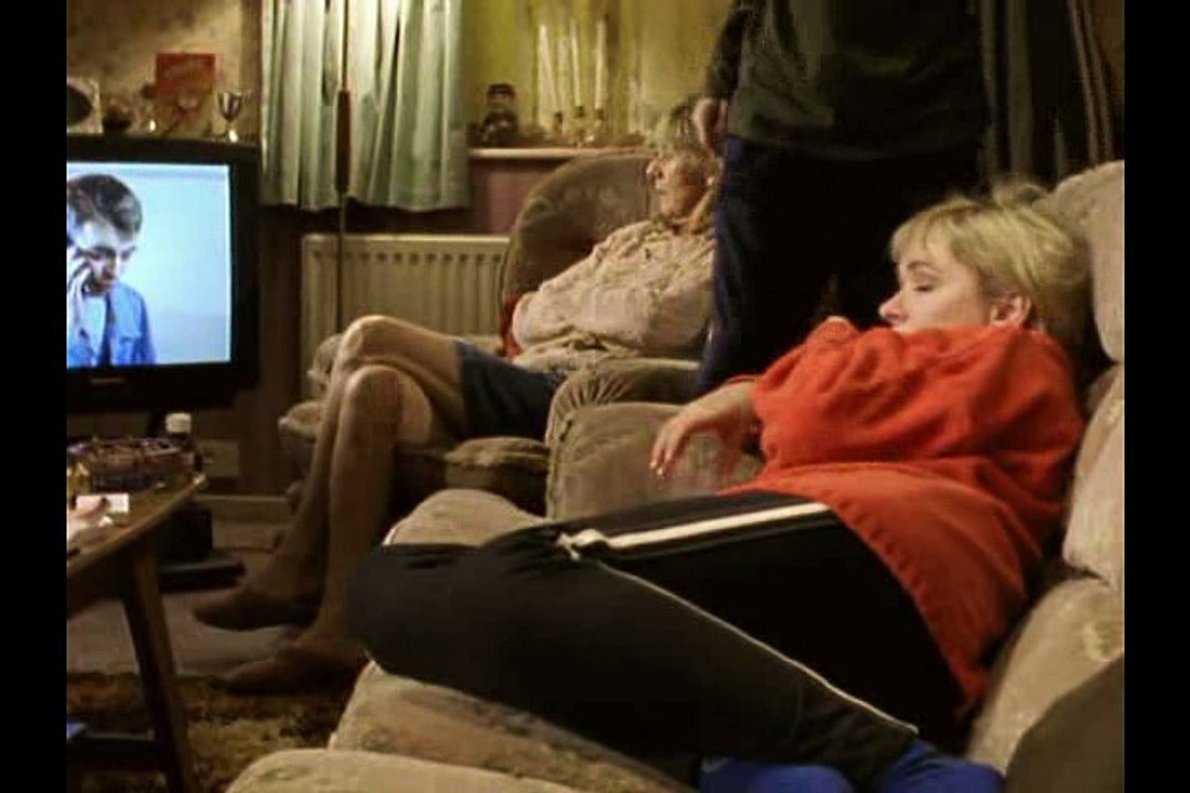 The Royle Family S01E04 - Jim's Birthday