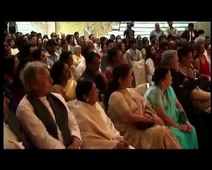 [MP4 360p] SALMAN KHAN TALKING WITH AISHWARYA IN AMBANI PARTY 2016