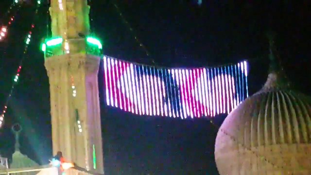 #صافيناز ترقص بين قبة و مأذنة المسجد