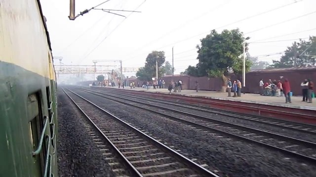 2360 Down Patna - Kolkata Garib Rath Express