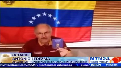 Ledezma al momento de votar en el plebiscito: "Mi cuerpo está preso, pero mi conciencia libre"