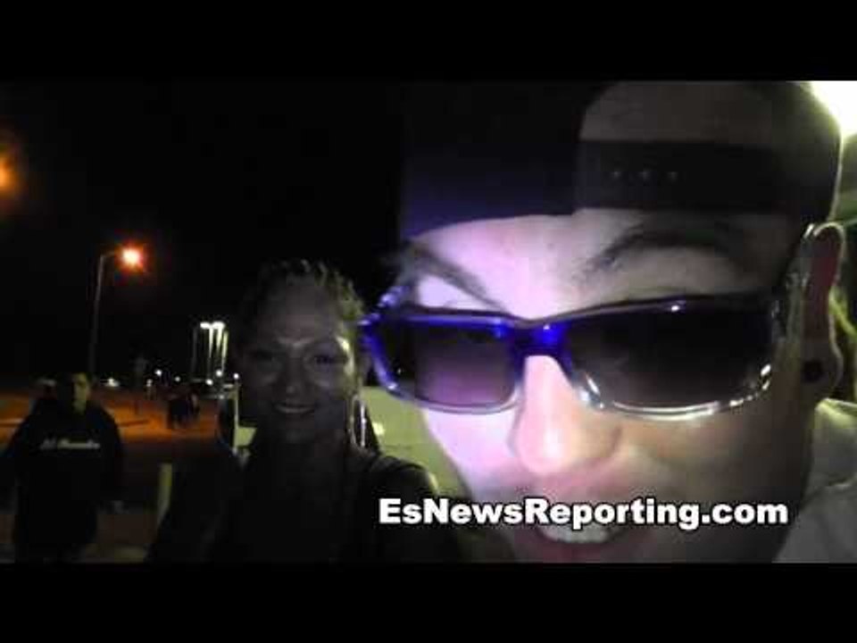 neo singing rap for boxer