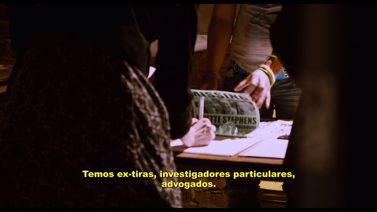 Lugares escuros - trailer - Netflix