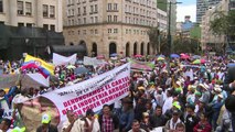 Arroceros se suman a protestas de maestros en paro en Colombia