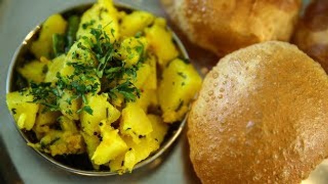 Puri Bhaji Recipe | How To Make Aloo Bhaji & Puri | Poori Bhaji | Indian Snacks Recipe by Smita Deo