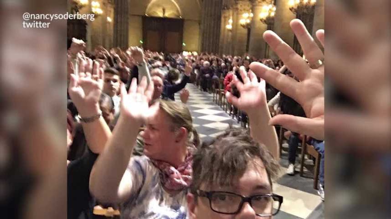 Notre-Dame de Paris: Les images des personnes confinées à l'intérieur de la cathédrale après l'agression sur un policier