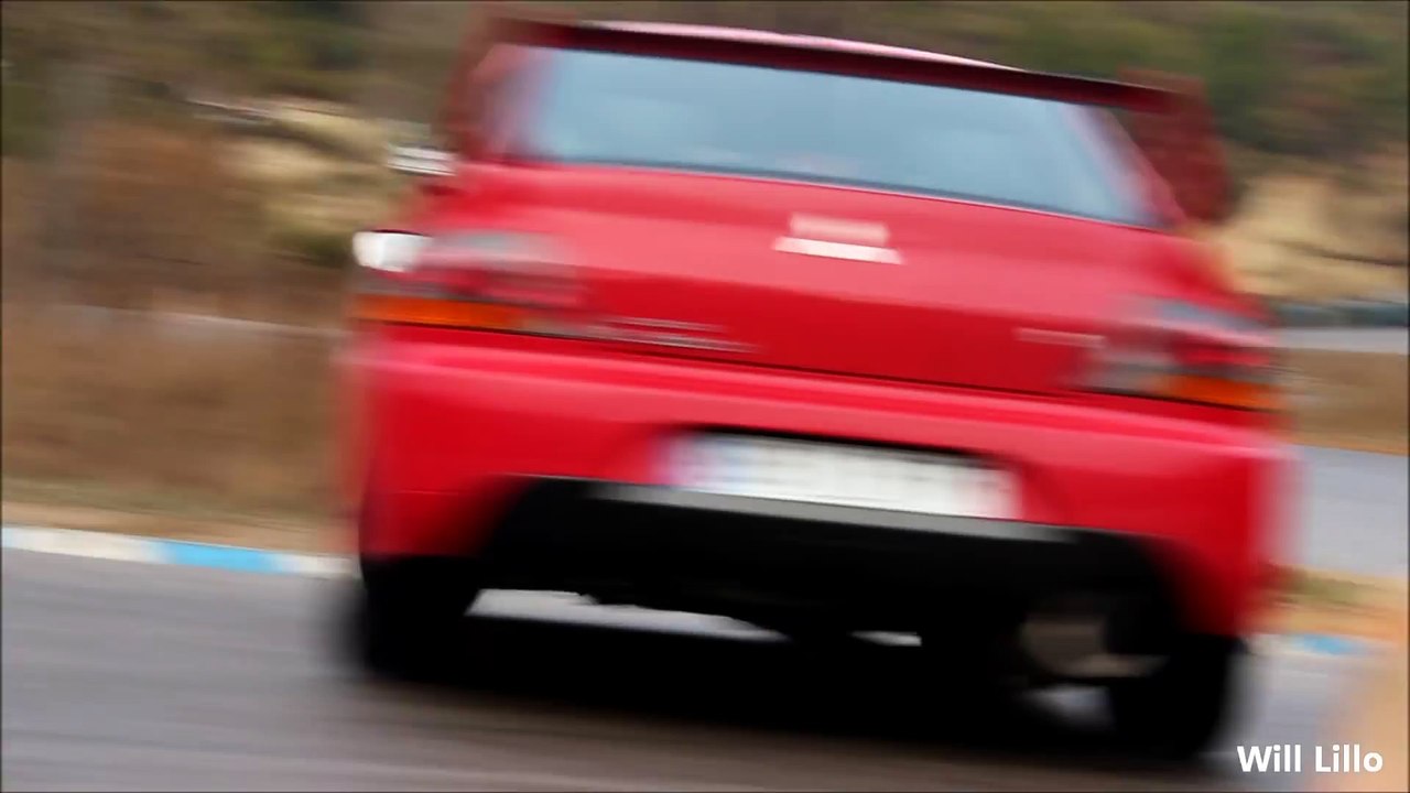 Mitsubishi EVO Amazing Drifting Skills