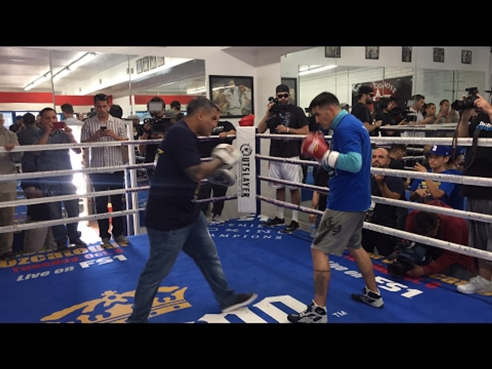 Rios cracking on mitts