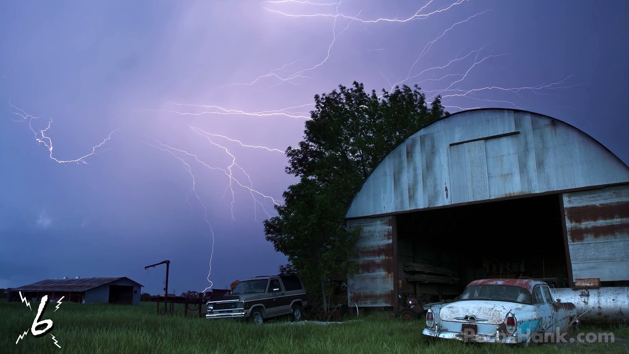 TOP 10 BEST LIGHTNING STRIKES (1080p_24fps_H264-128kbit_AAC)