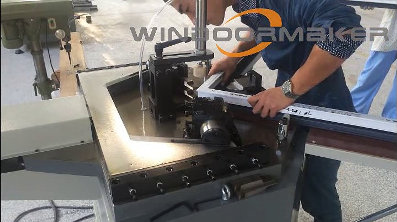 Alumium Window Door Machine Corner Crimping Machine