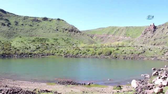 Milli Emlak'tan Göl Kiralayıp, Olta Balıkçılığı İşine Girdi