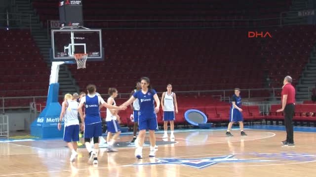 A Milli Kadın Basketbol Takımı Avrupa Şampiyonası Öncesi Iddialı
