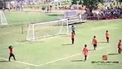 Découvrez le garçon qui risque de surpasser Messi et Ronaldo