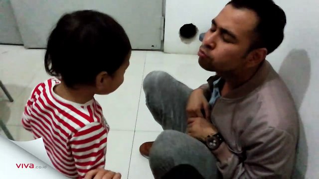 Keakraban Raffi Ahmad dengan Sang Buah Hati