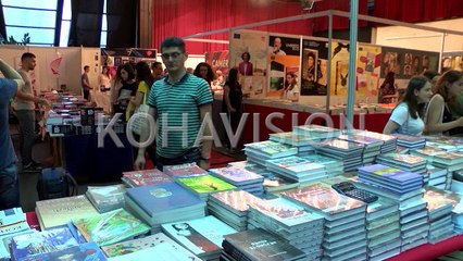 “Gorillat që s'i pamë” - bestseller në ditën e parë