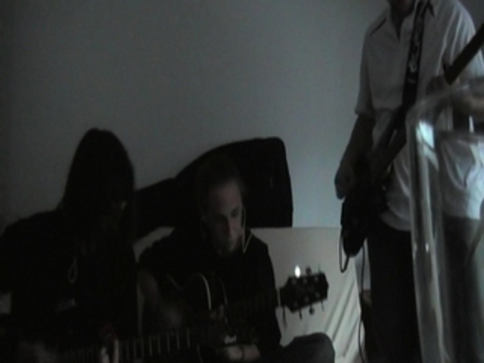 MOV005