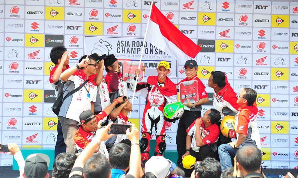 Bangga! Pebalap Indonesia Gerry Salim Dominasi ARRC 2017