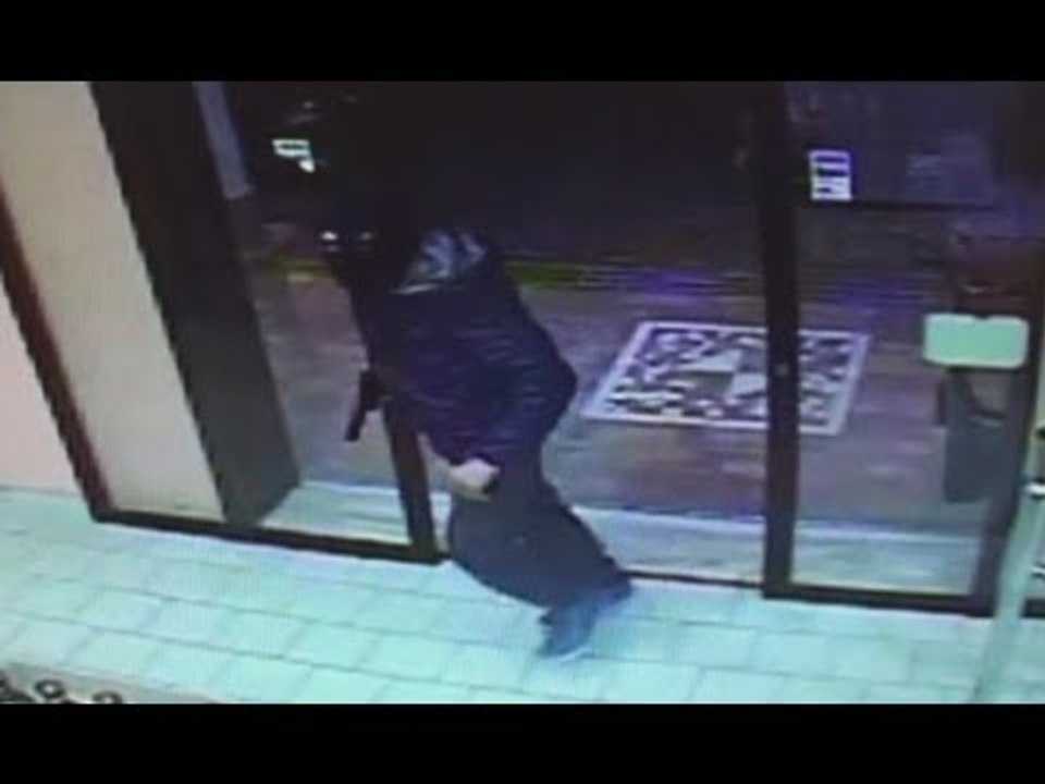 Casal di Principe (CE) - Rapina a supermercato, arrestato 36enne di San Cipriano (07.06.17)