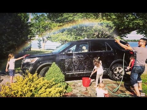 Delighted Dad Creates Fidget Spinner Rainbow