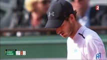 Roland-Garros 2017 : Nishikori offre le deuxième set à Murray (2-6, 6-1, 7-6)