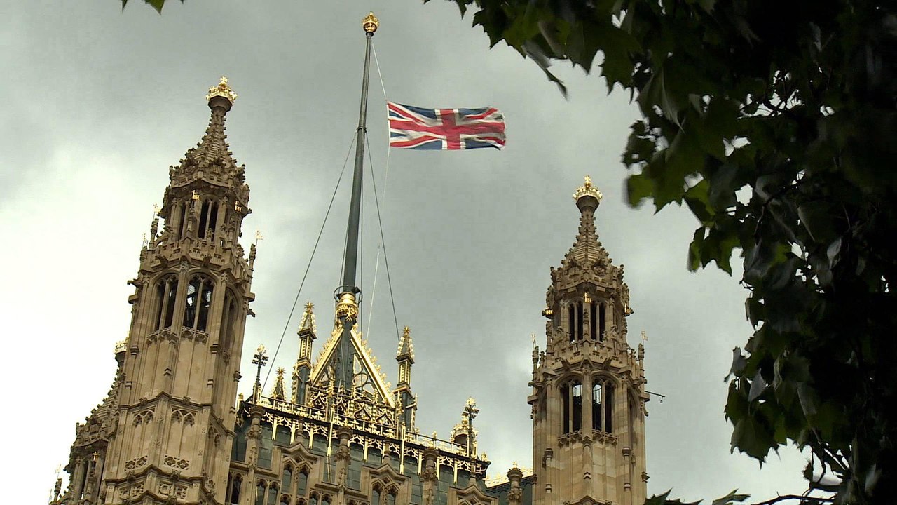 UK general election: Leaders make final pitch for votes