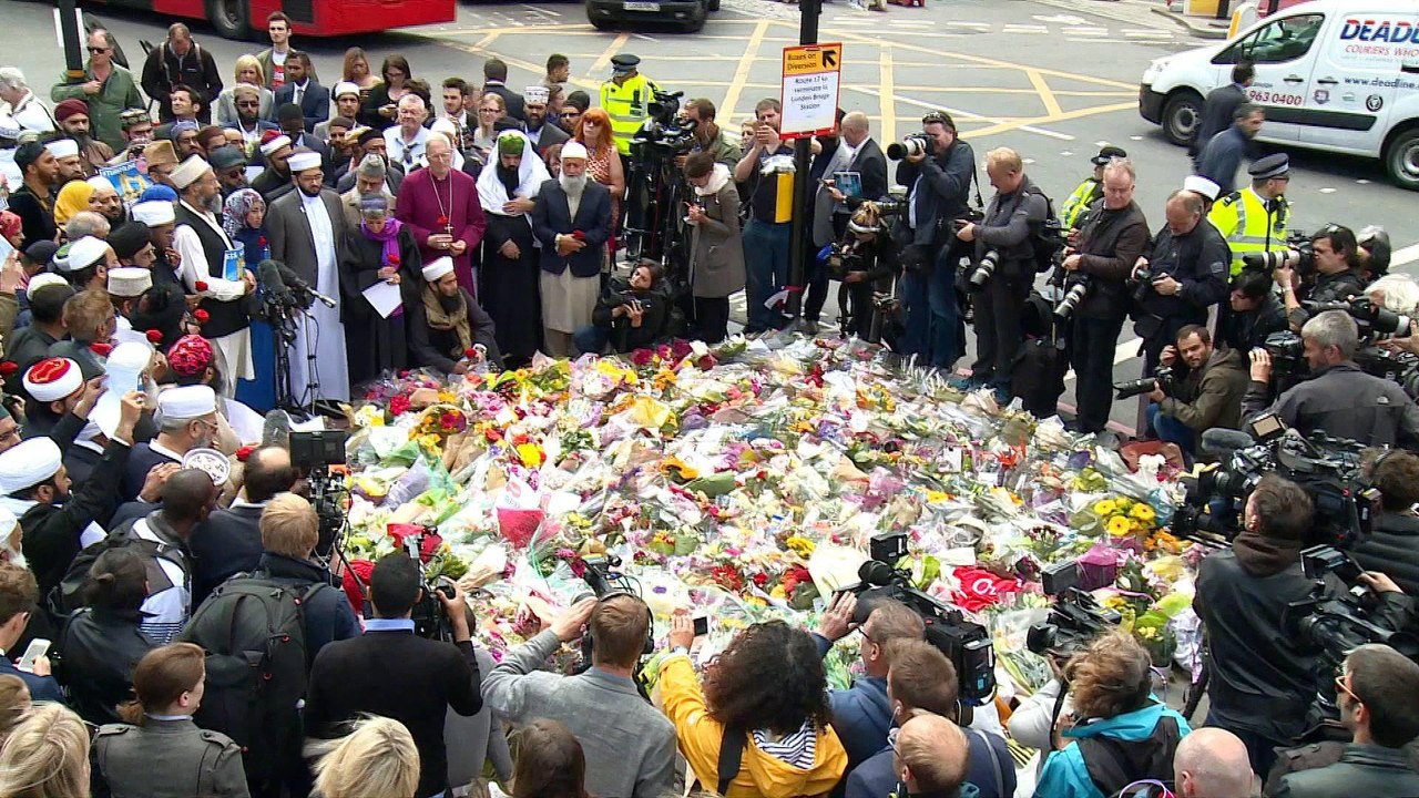 Interfaith leaders rally to denounce violence after London Bridge attack