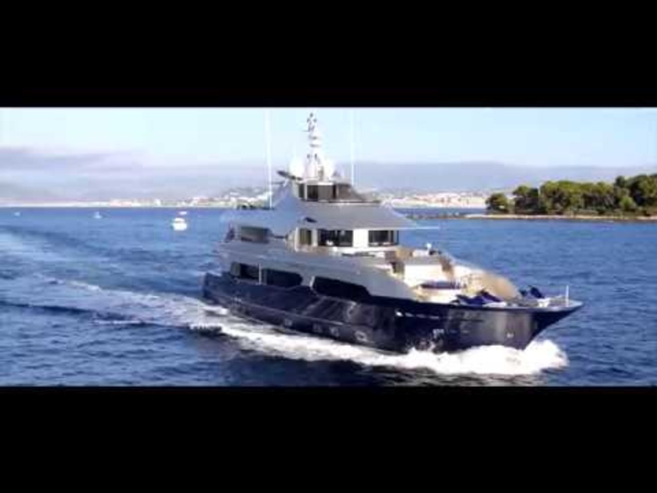 Teaser New Clip "Give me"  Heritier Watanabe Feat Wally B. Seck