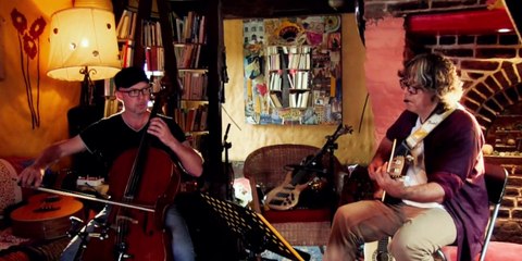 KILLING ME SOFTLY WITH HIS SONG (Charles Fox and Norman Gimbel, 1973)