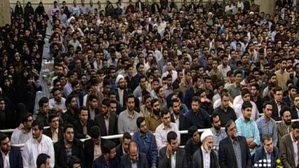 Al menos 13 muertos en primeros atentados del EI en Teherán